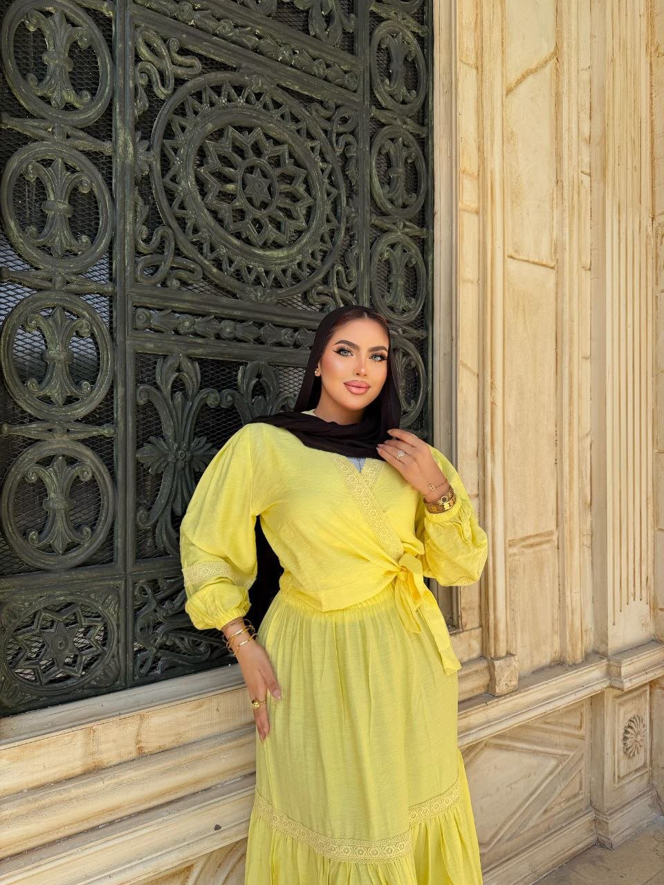 فستان نسائي